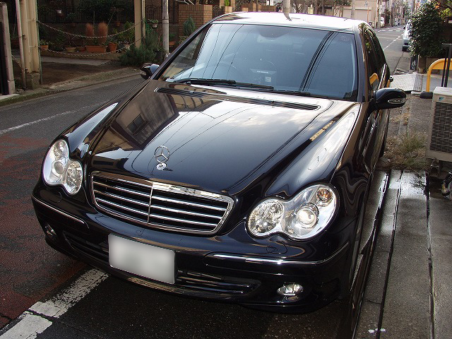 メルセデス・ベンツ W203 C180 オイル漏れ修理.jpg