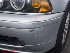 BMW 525i （E39） 板金・塗装　こすり傷とへこみ修理画像